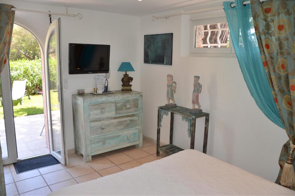 Hotel Villa Des Anges Grimaud Δωμάτιο φωτογραφία
